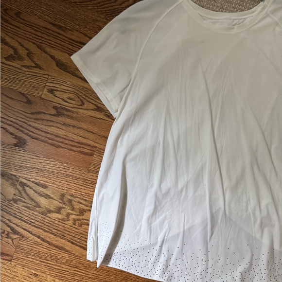 Lululemon Quick Pace Short Sleeve Top Sz. 8 - Picture 3 of 8